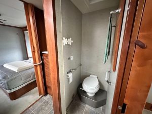 Bathroom/toilet area
