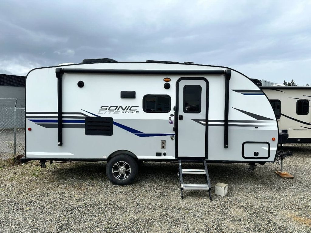 exterior view of the Sonic Lite